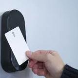 「適量の飲酒は健康にいい」説は間違い、「どんな量でも飲酒は心臓の健康を害する」