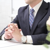 独身なのに面接で「お子さまとか大丈夫ですか？ あっ、ご結婚がマダでしたか」と言われ困惑した女性