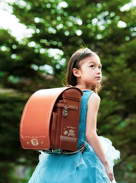 女の子のランドセル事情。キラキラ可愛いランドセルは後々好みが変わる?:コメント3