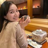 ３６歳・芹那の最新ショットが「お上品」「美人」と話題…年相応の落ち着いた雰囲気に