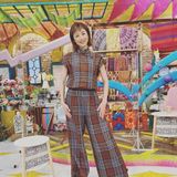 ４９歳・高岡早紀が「美魔女」「おきれいで見惚れる」と話題！セットアップで抜群スタイル