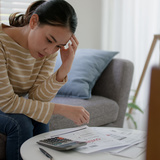 「リボ払いで93万円」の借金地獄に陥った31歳女性。“利子は必要経費”と開き直る理由