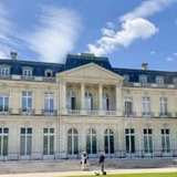 子どもない女性割合、日本が最高　OECD加盟国で