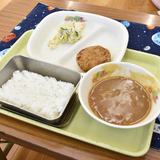 給食がなくなる夏休み。子育て世代の悲願、学童保育の「昼食提供」はなぜ広まらない？