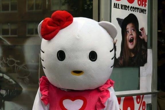 中国外務省　総領事の「汚い首は斬ってやる」投稿を擁護：コメント2