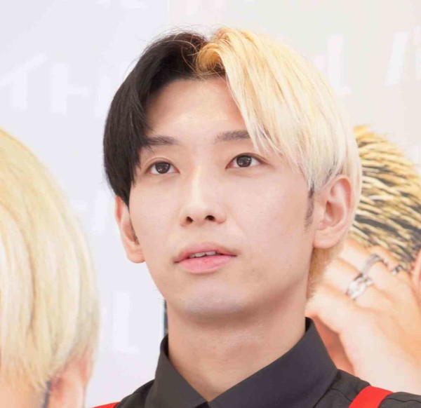 ヒカル「会いたい」「距離が邪魔をする」唐突メッセージに妻・進撃のノアも驚き「えっやば」：コメント2