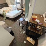 外国人観光客〝宿泊後〟部屋の惨状にSNS騒然…「ひどすぎる」「もう事件現場」