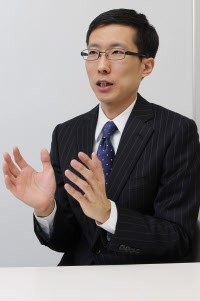 加藤ローサ(40)が離婚状を突きつけた元夫・松井大輔の“身勝手”体質:コメント2