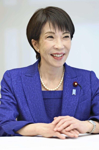 食料品の消費税2年間ゼロ、高市首相「国債発行せずに財源確保できる」…税外収入や補助金見直しで：コメント2