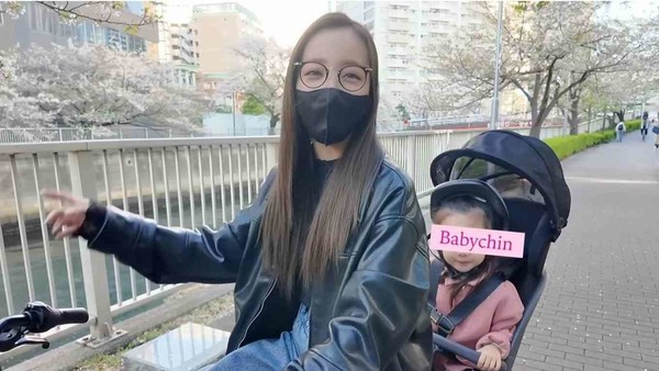 【 板野友美 】 「ベンツじゃない方のGクラス」　〝愛車〟 電動自転車でのスーパー買い出し ＆ 夕食作り：コメント2