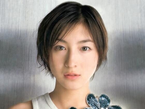 「46歳でこの…」活動再開から3カ月！広末涼子〝超ミニ〟最新姿に「この透明感で全て許される」：コメント20