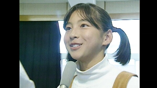 「46歳でこの…」活動再開から3カ月！広末涼子〝超ミニ〟最新姿に「この透明感で全て許される」：コメント32