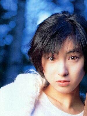 「46歳でこの…」活動再開から3カ月！広末涼子〝超ミニ〟最新姿に「この透明感で全て許される」：コメント30